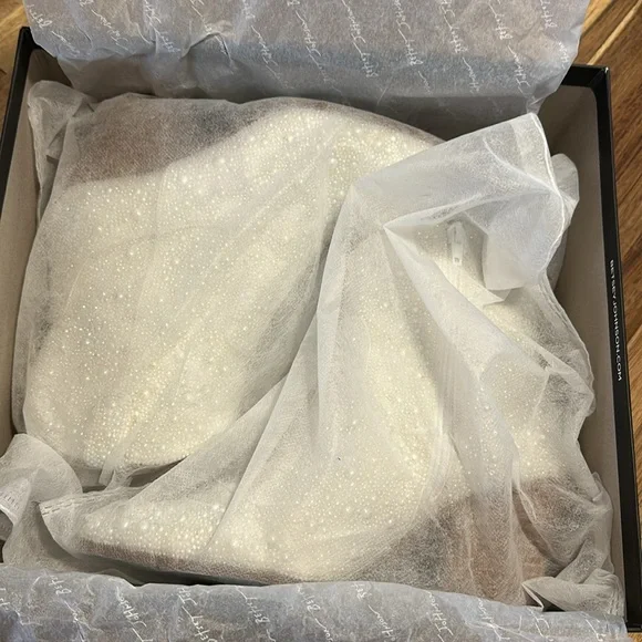 Betsy Johnson diva pearl booties. - Picture 5 of 7